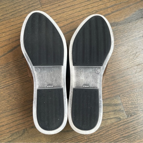 Tejus Collection Suede Bow Shoes - Picture 9 of 10